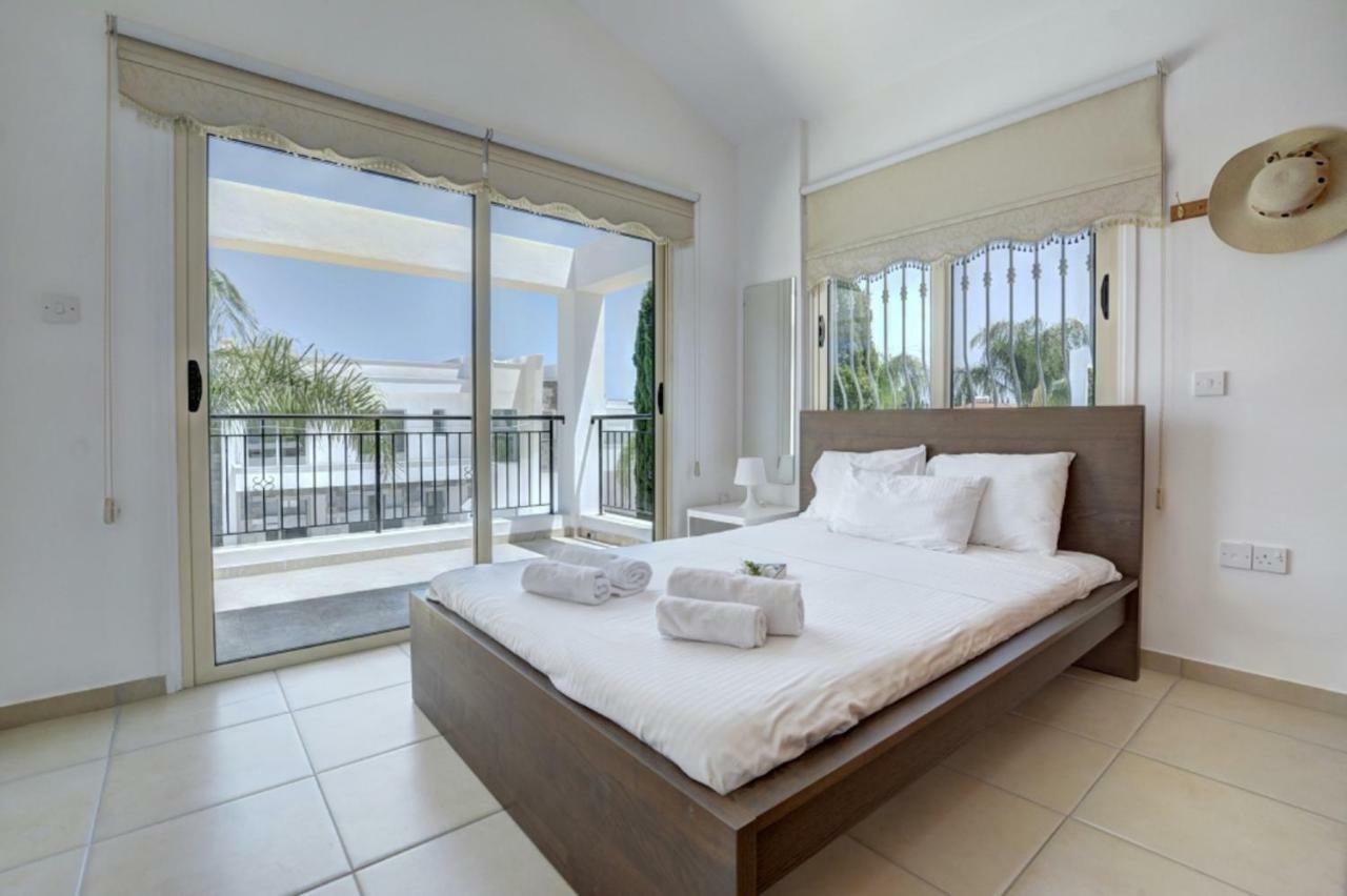 Blue Sea Villa Protaras Exterior foto